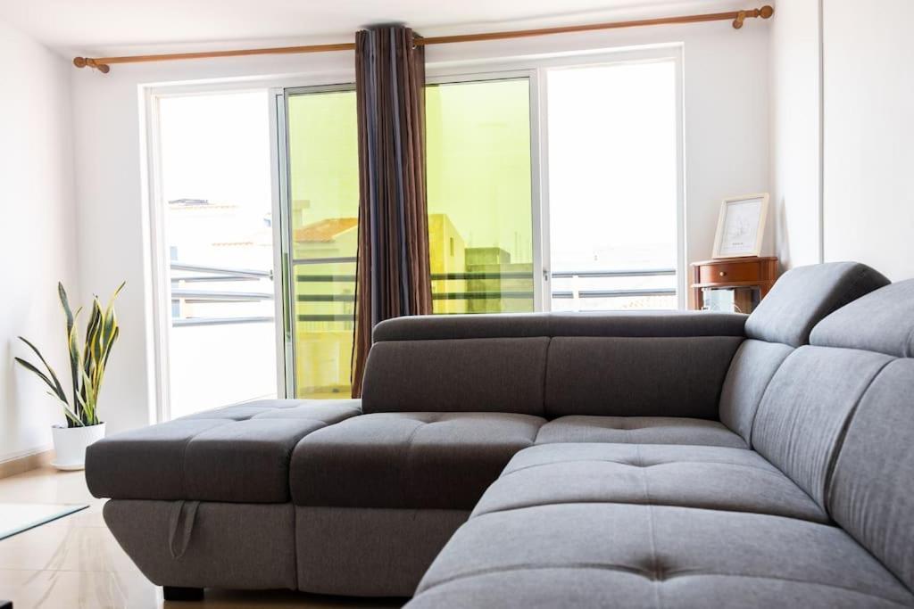 פראייה 3 Bedroom Apt, Free Wifi & Ac, Cidadela - Lcgr מראה חיצוני תמונה