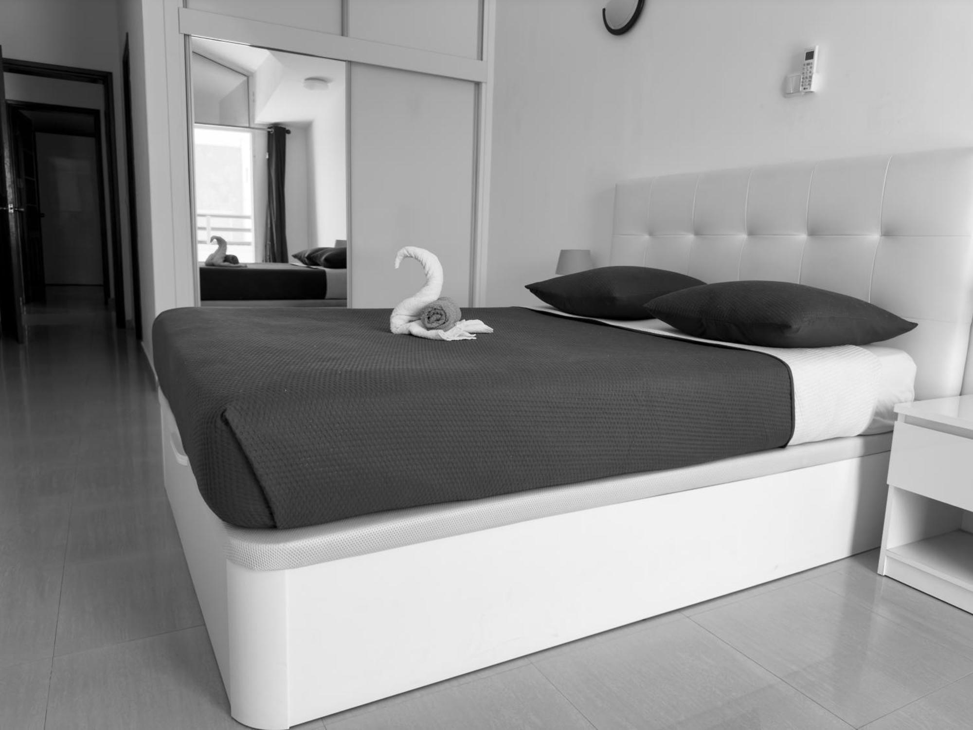 פראייה 3 Bedroom Apt, Free Wifi & Ac, Cidadela - Lcgr מראה חיצוני תמונה
