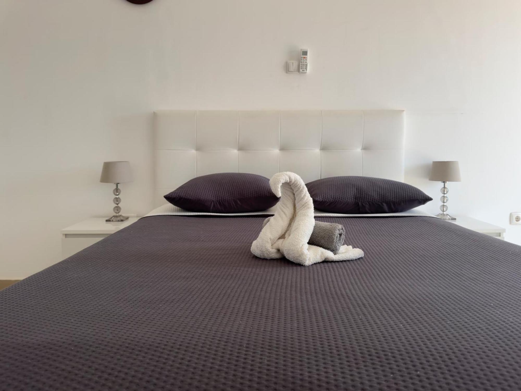 פראייה 3 Bedroom Apt, Free Wifi & Ac, Cidadela - Lcgr מראה חיצוני תמונה