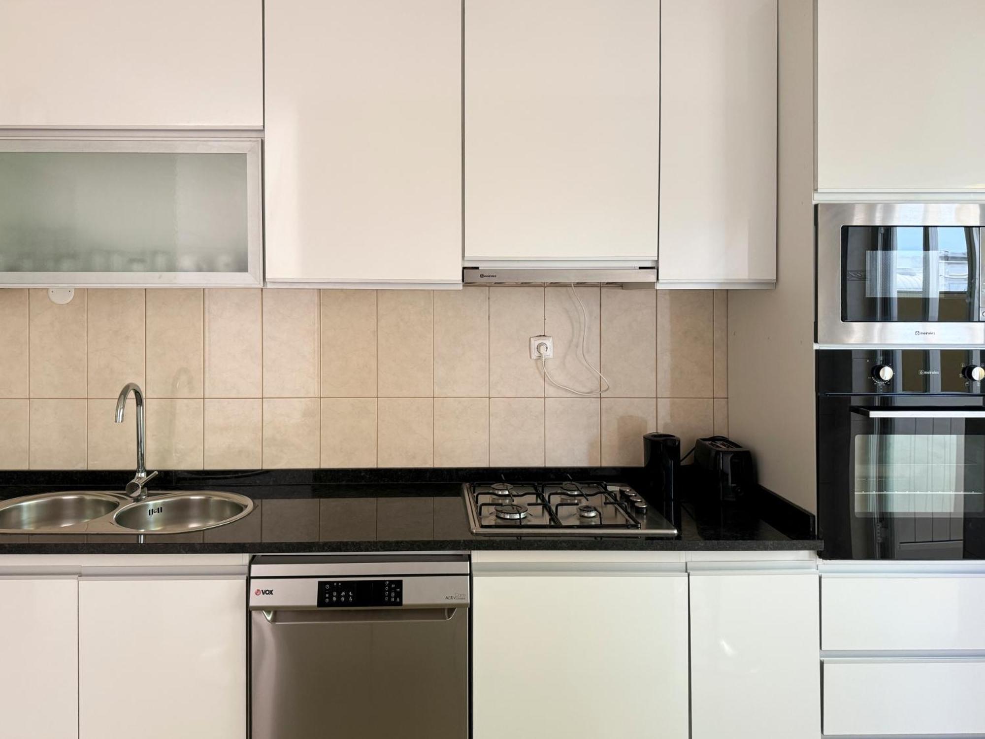 פראייה 3 Bedroom Apt, Free Wifi & Ac, Cidadela - Lcgr מראה חיצוני תמונה